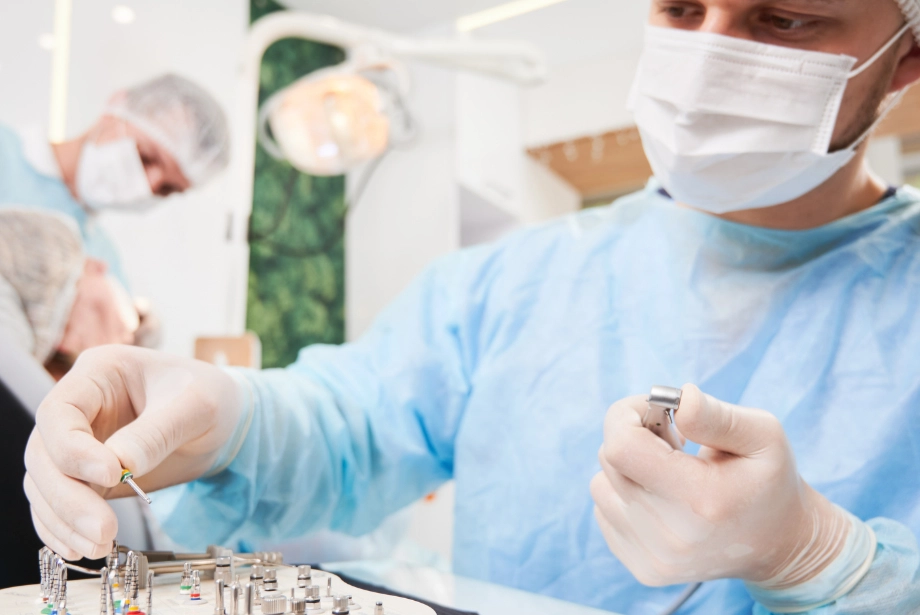 timp-realizare-implant procedura implant dentar