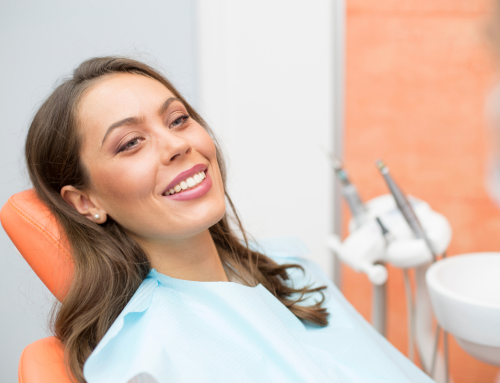 Recuperarea după implantul dentar: Ce trebuie să știi pas cu pas